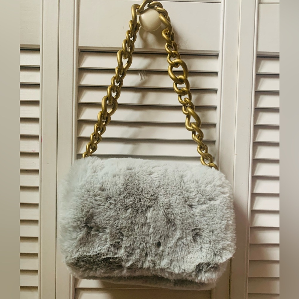Fur/Chain ~ ZARA shoulder bag / clutch. Pale blue-grey fur golden chain.